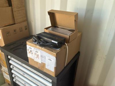 Overzichtsfoto van Sans sslc300v71 Opladers Super Soco CUx (9x)